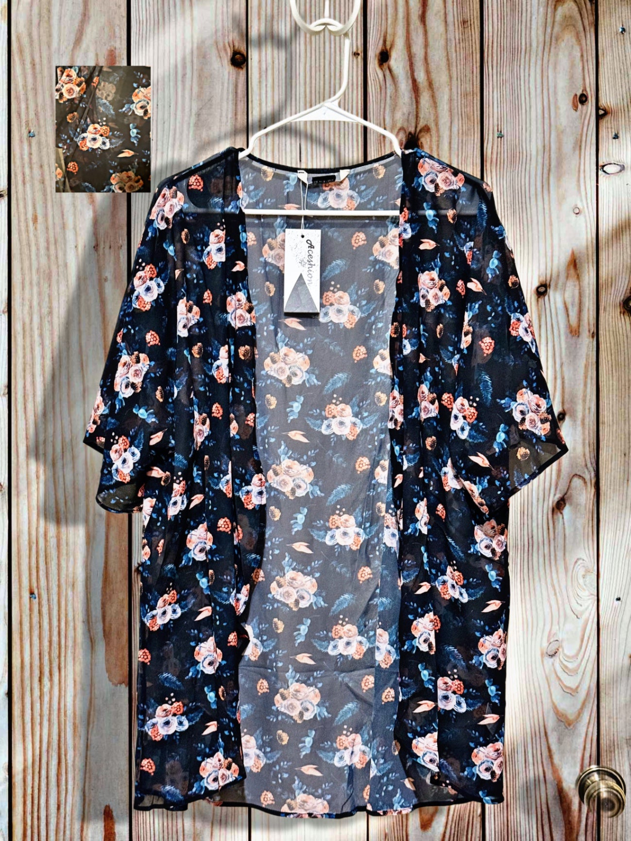 Gegenw Kimono/cardigan One size fits most Navy with floral print